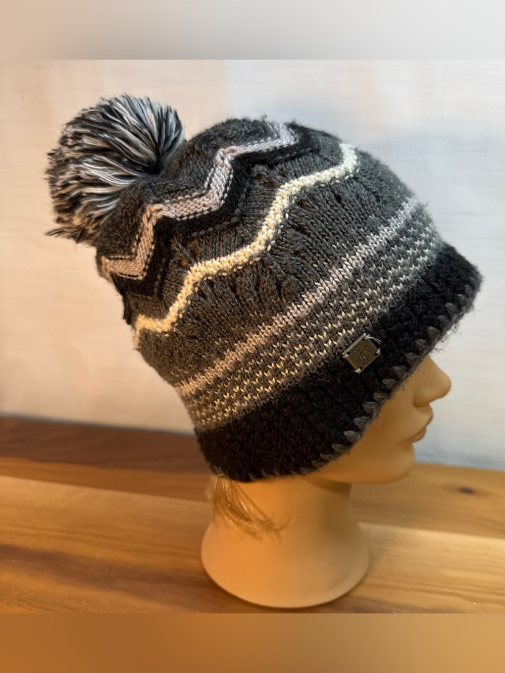 Smartwool Stripe Outdoor Knit Beanie Hat Pom Pom OS Merino Wool Blend Gray Black
